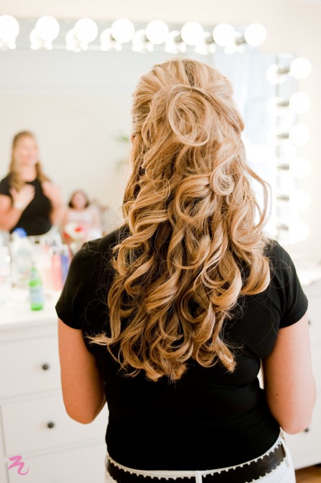 Mei created soft, wavy curls for Sherri's wedding.