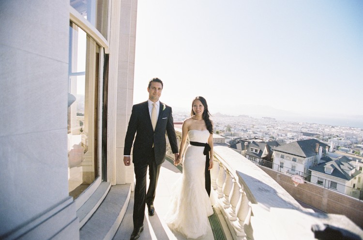 Balcony of Flood Mansion, Beautiful Bride and Groom